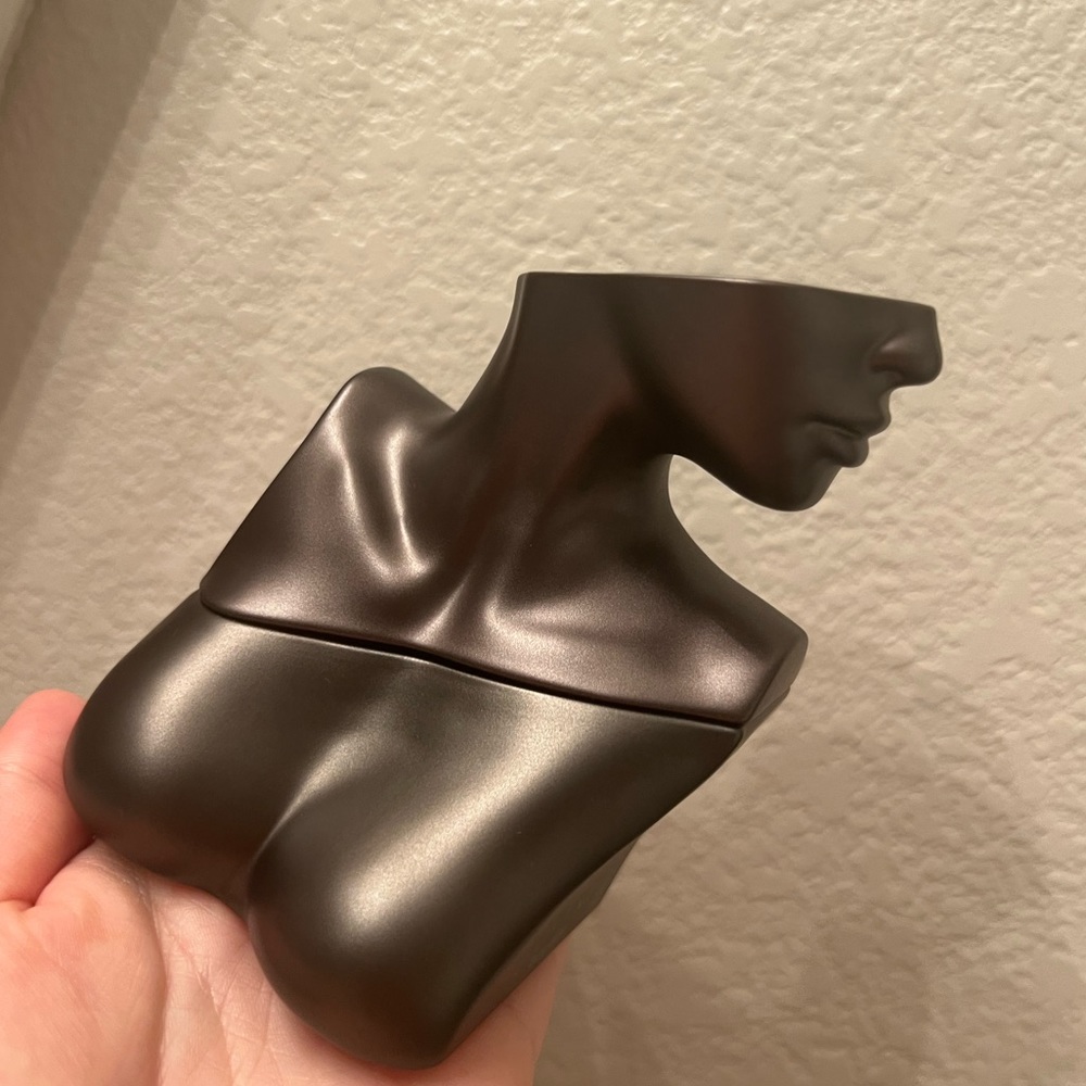 Billie Eilish Perfume NO 2